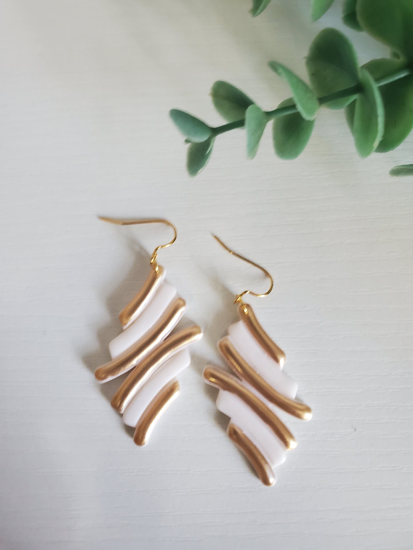 Blair in gold chrome