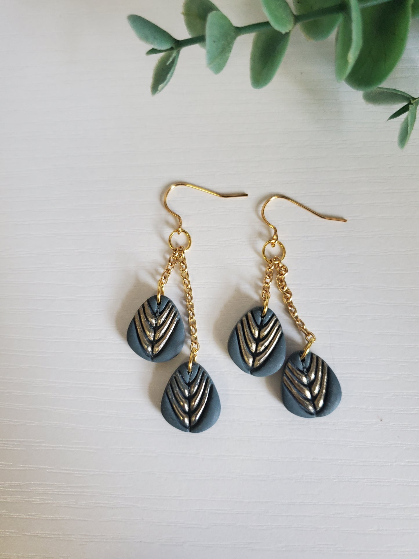 Bernadette (2 colors available)